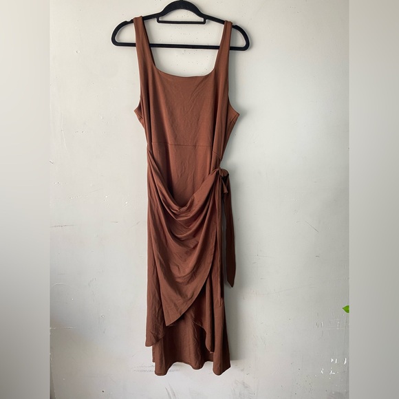 Quince Tencel Jersey Side Tie Midi Dress Rust Brown Size 16/ XL Asymmetric Wrap - Picture 4 of 7
